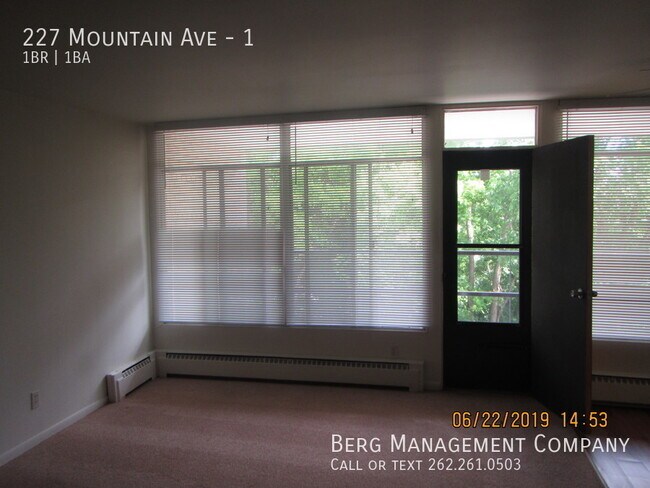Foto del edificio - 227 Mountain Ave
