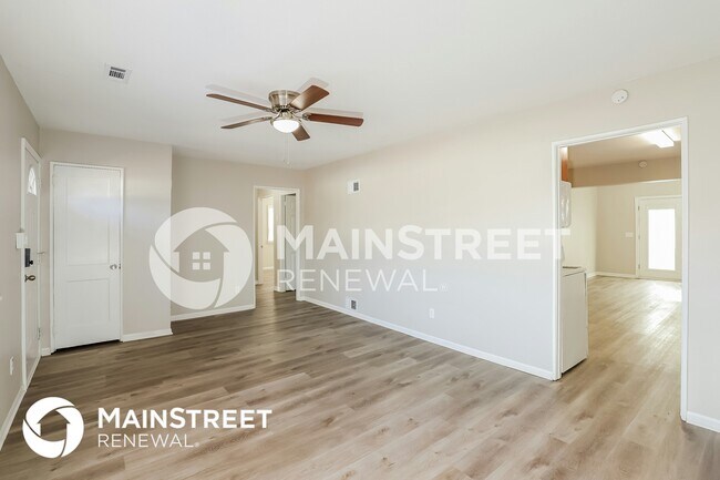 Foto del edificio - 2403 NE Pursell Rd