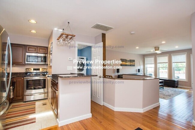 Foto del edificio - 29 Brainerd Rd