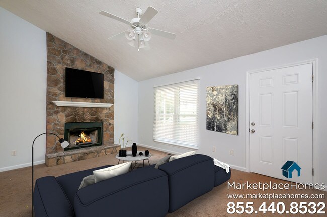 Building Photo - 5570 Betty Ln
