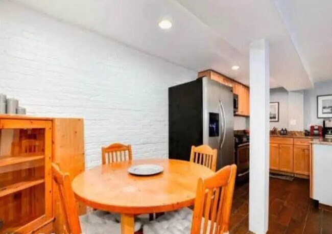 Foto del edificio - 49 Quincy Pl NE
