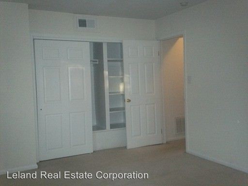 Foto del edificio - 817 Spencer Ct