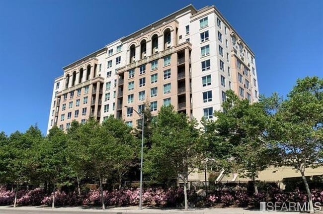 Building Photo - 1375 Lick Ave