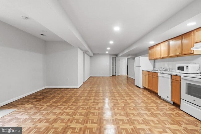 Building Photo - 13719 Laurianne Terrace