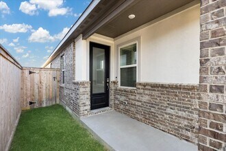 Building Photo - 9031 Ashland Cottage Ln