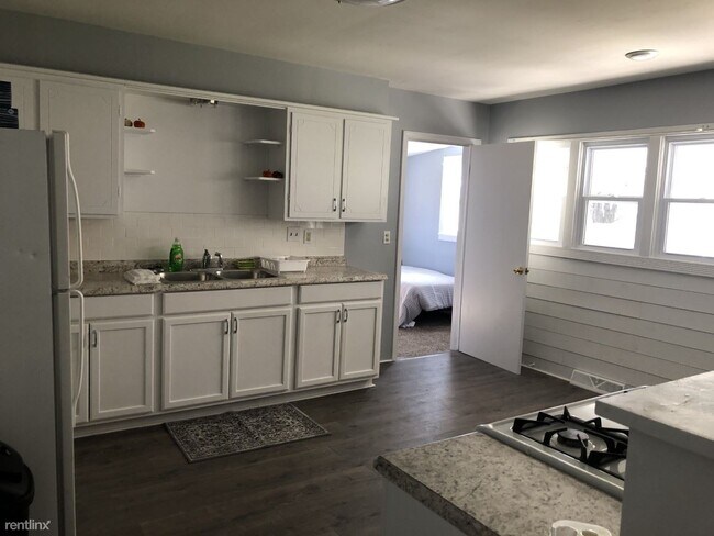 Building Photo - 3 br, 1 bath House - 509 S Ozark Ave