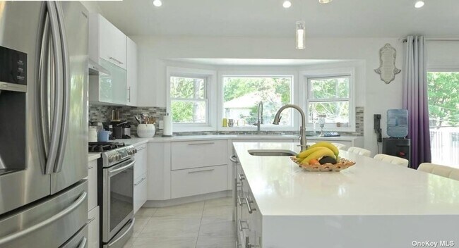 Foto del edificio - 470 Hungry Harbor Rd