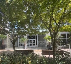 Building Photo - 1926 W Burnside St