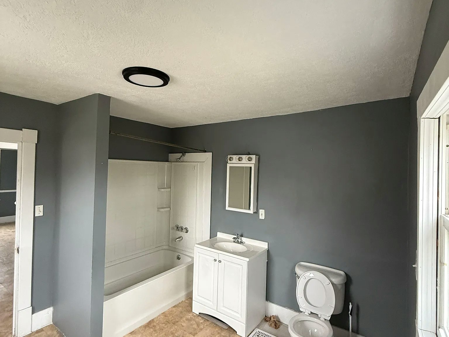 283 Abbe Rd N Elyria, OH 44035 – photo 5