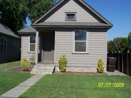 Primary Photo - 316 Adams Ln