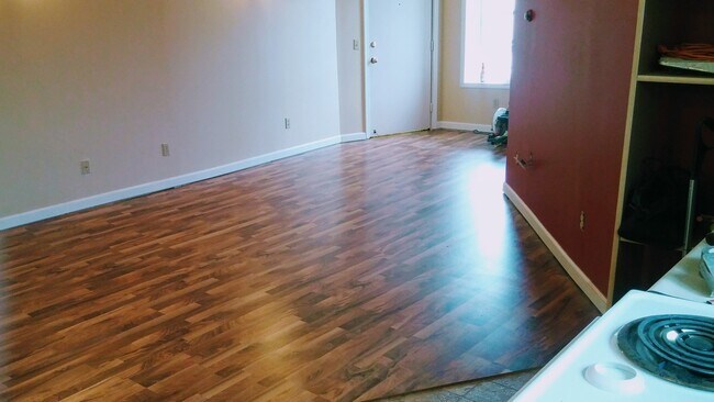 Foto del edificio - 321 N Michigan Ave