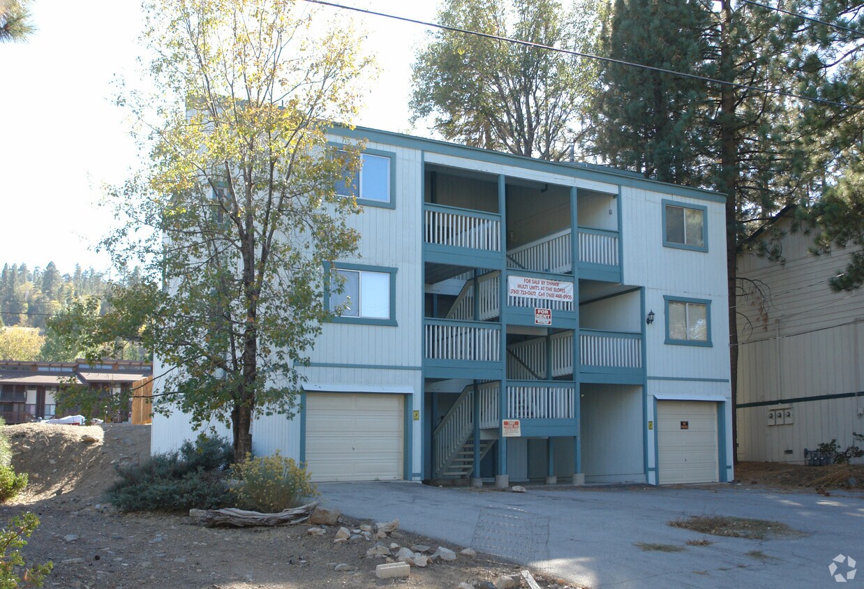 Foto principal - 41785 Switzerland Dr