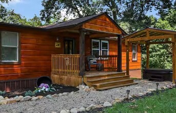 Building Photo - 4253 Cub Dr