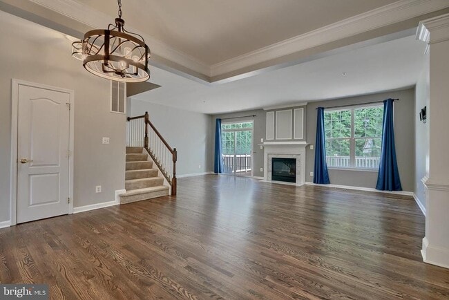 Foto del edificio - 903 Creek Park Rd