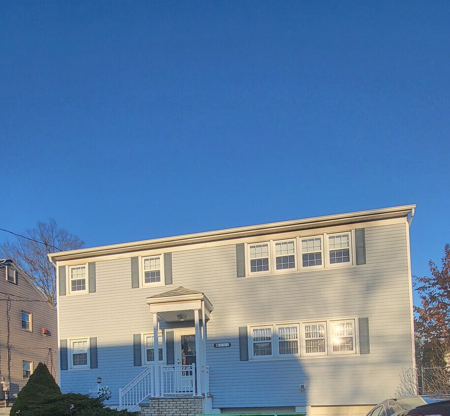 851 Dewey St Unit 2, Union, NJ 07083 Apartments in Union, NJ