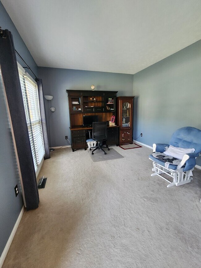 Foto del edificio - 3288 Beech Ln