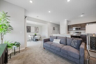 Interior Photo - Brynn Mar Crossing Townhomes