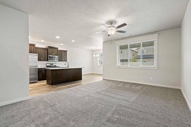 Foto del edificio - LOCATION!! Pristine Newer 4BR/2.5BA Home in Meridian’s Verado Subdivision