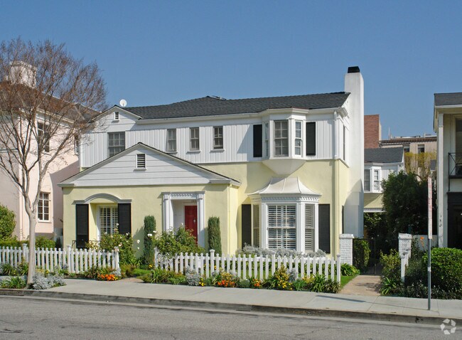 Building Photo - 144 S Spalding Dr