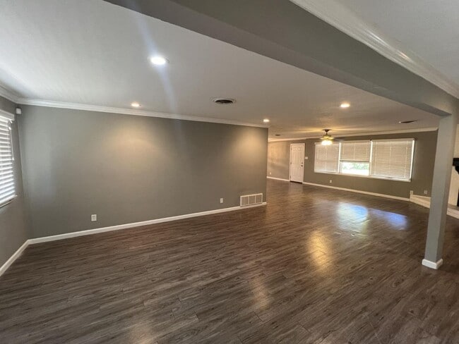 Building Photo - South Central Lubbock Home