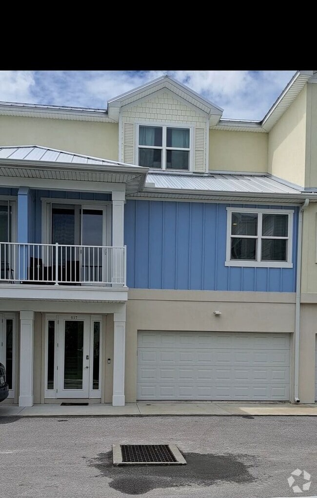 Building Photo - 817 Oak Bend Ln