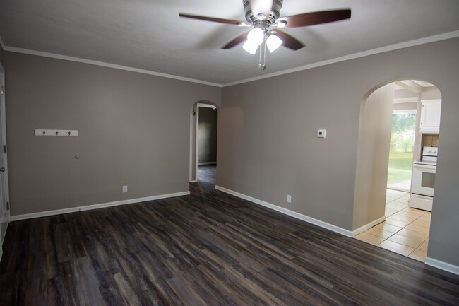 Foto del edificio - 2802 S Crawford St