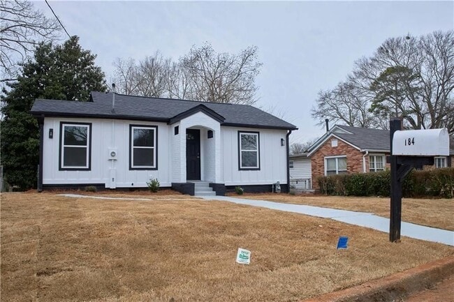 Foto del edificio - 184 Scott St NW