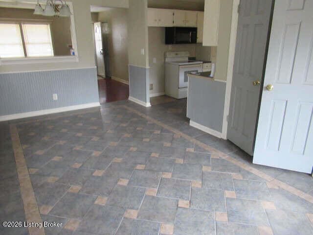 Building Photo - 147 Orchid Ct