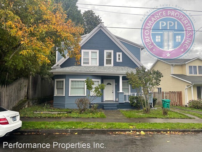 Building Photo - 3 br, 2 bath House - 4624 NE Cleveland Avenue