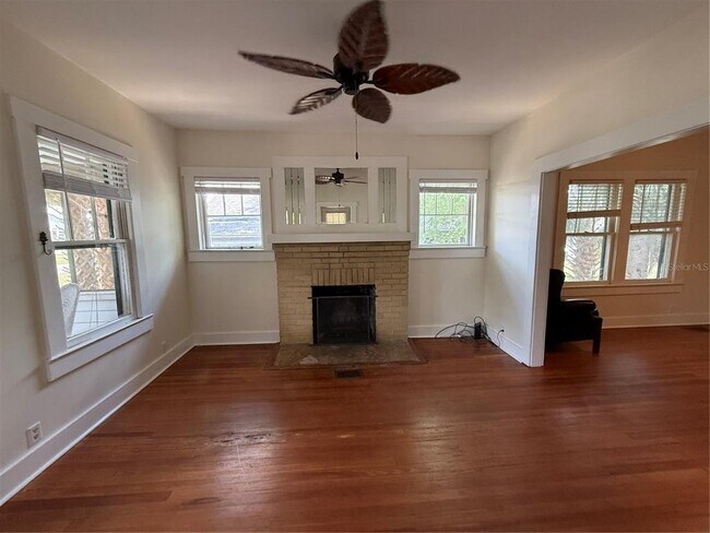 Foto del edificio - 731 SE 9th St