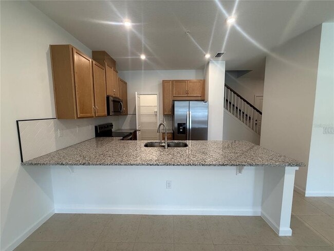 Building Photo - 9828 Walkway Dr