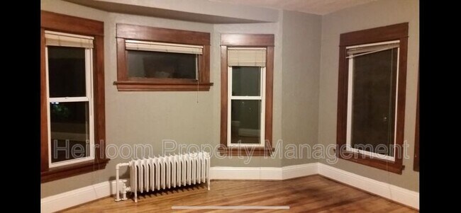 Foto del edificio - 2132 Jefferson St