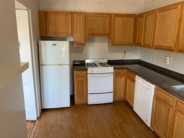 Foto principal - 138 Wood Ave