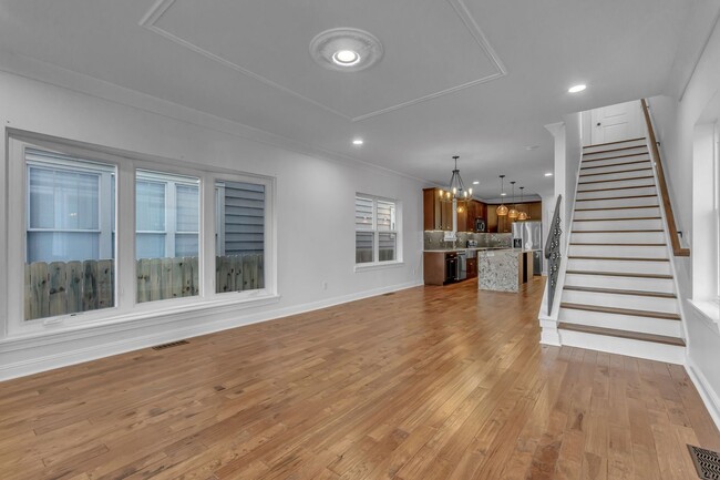 Foto del edificio - all new East/Cleveland Park Nashville 3 be...