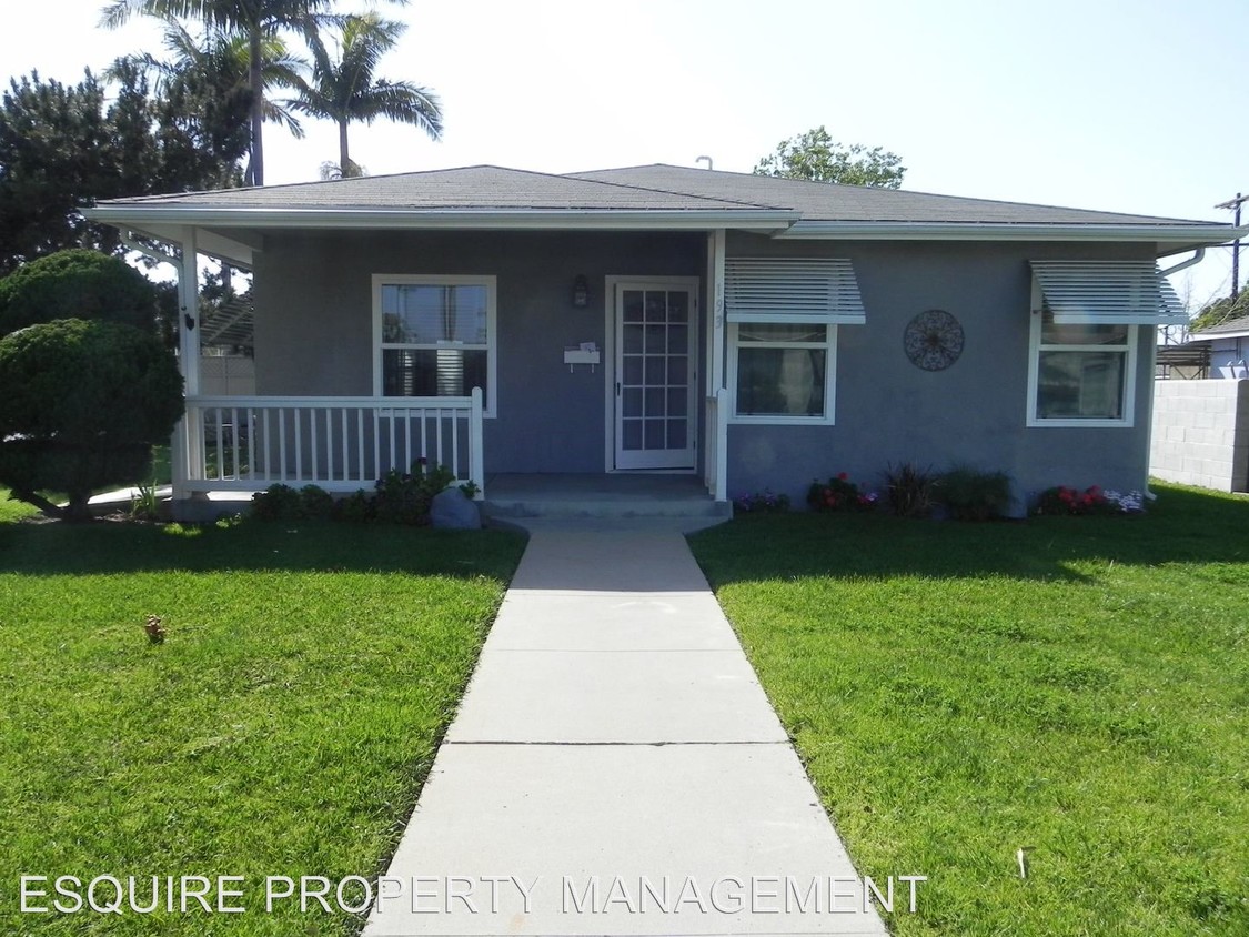 Primary Photo - 193 S Glenn Dr