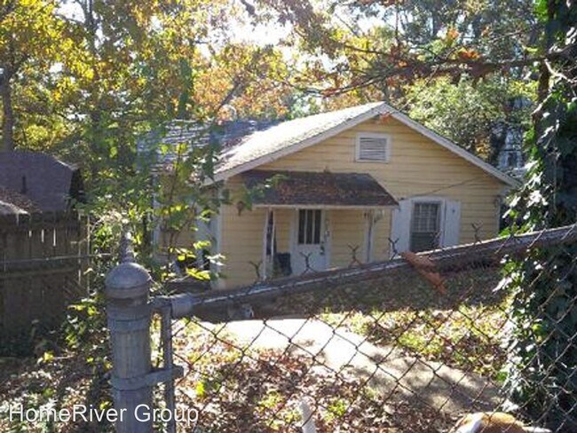 Building Photo - 2 br, 2 bath House - 1307 Dugdale Street