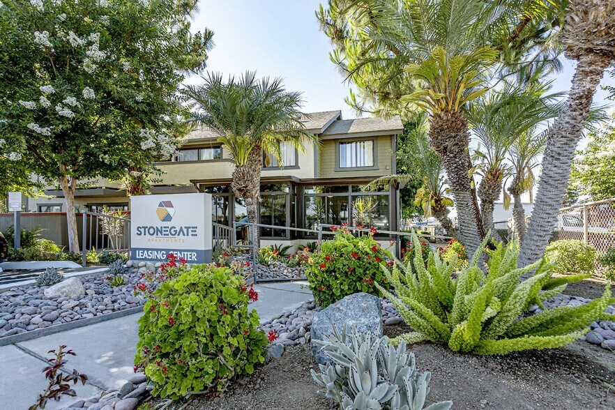 Stonegate Apartments