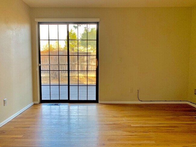 Building Photo - Old Town Louisville Home for Lease near Coal Creek Trails!