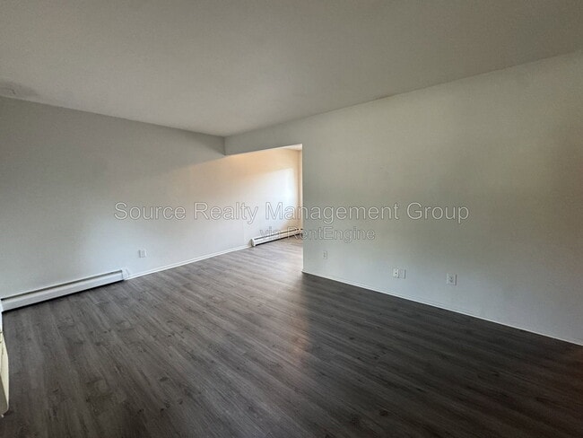 Building Photo - 4083 Hazel Ave