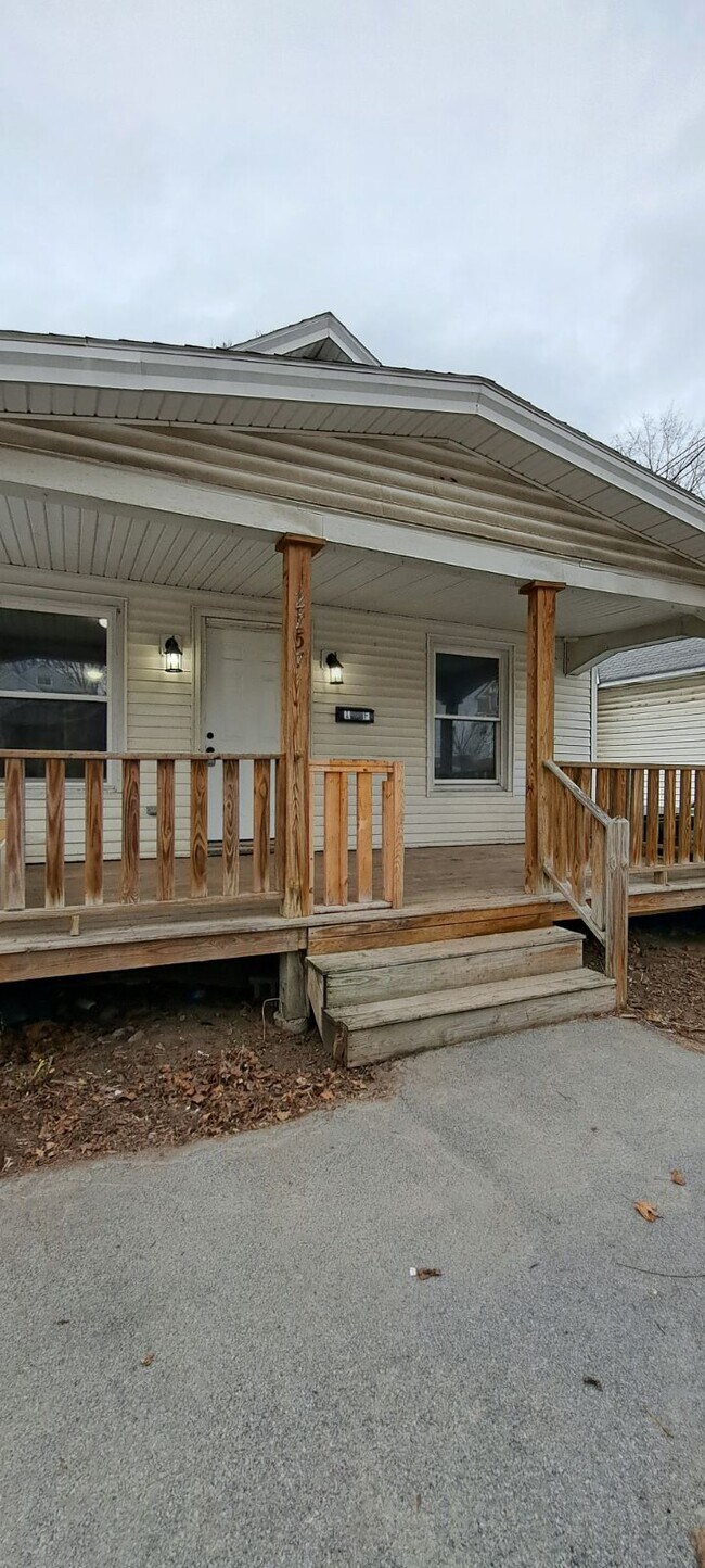 2757 Broadway, Rotterdam, NY 12306 House Rental in Rotterdam, NY