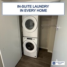 Building Photo - 425 Main St