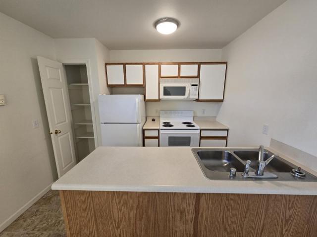 Foto del edificio - 1 bedroom in Billings MT 59106