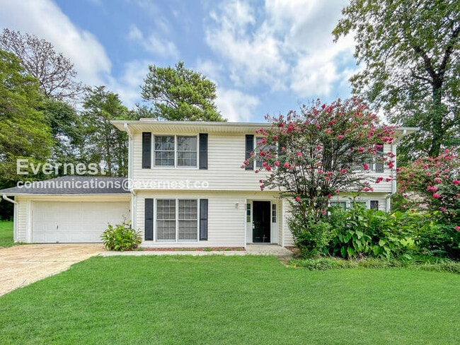 Building Photo - 609 Springwood Cir SE