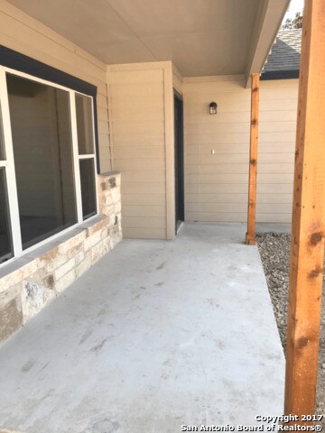 Building Photo - 1232 Eastview Dr