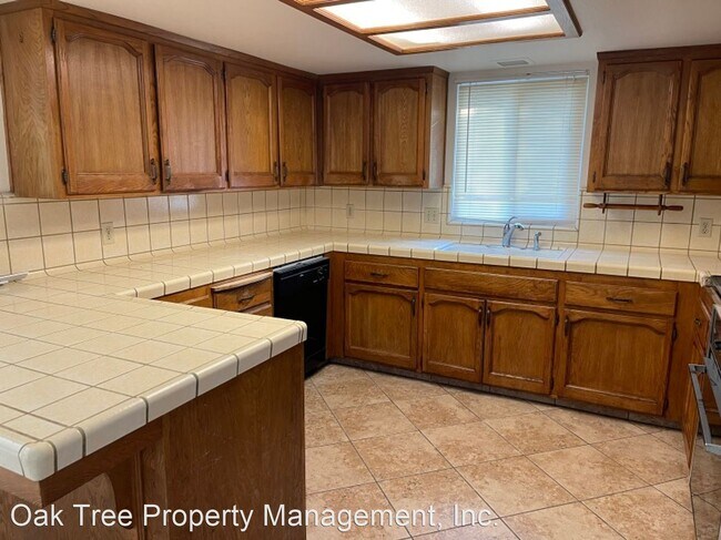 Building Photo - 4 br, 2 bath House - 238 S. Fairbanks Avenue