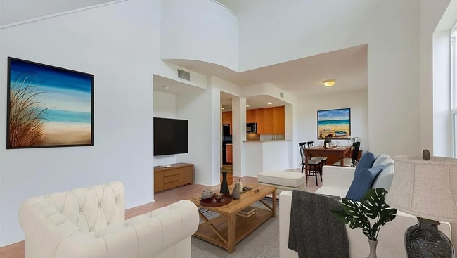 Foto del edificio - 520 Lunalilo Home Rd