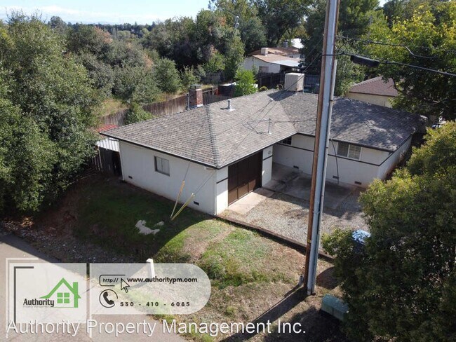 Building Photo - 3 br, 1 bath House - 3581 Echo Rd