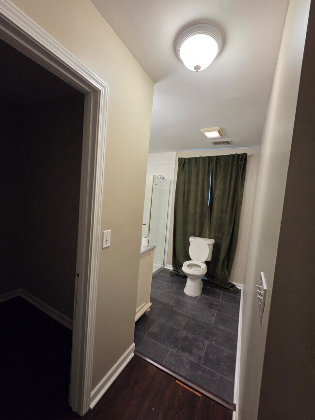 Foto del edificio - 1022 Ashby Grove SW