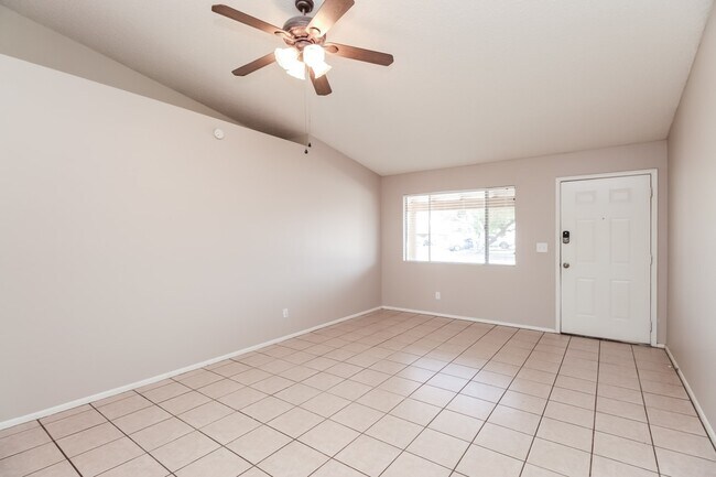 Building Photo - 6529 W Papago St