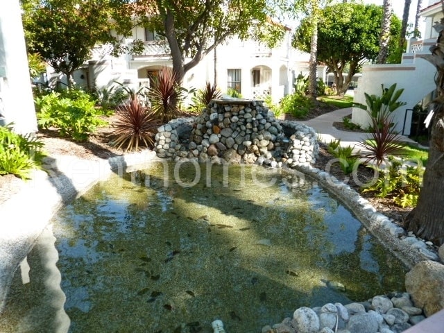 Building Photo - 9362 Twin Trails Dr